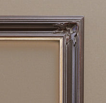 Nouveau Black w/Silver